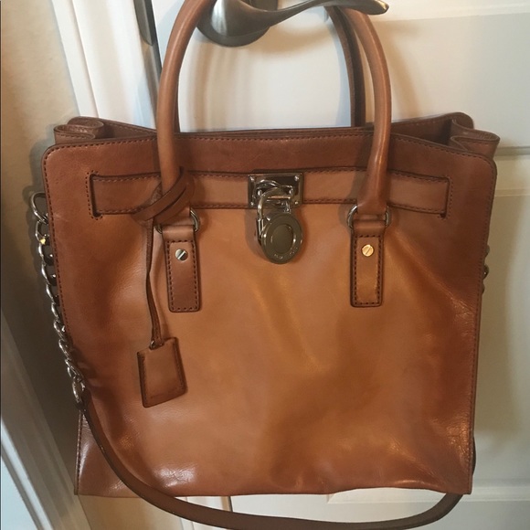 Michael Kors Handbag - Picture 1 of 9